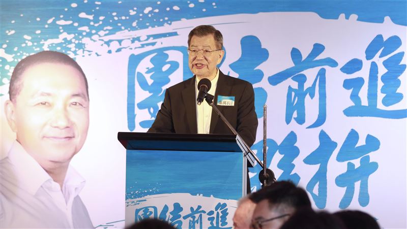 買3大報頭版不是蕭萬長？金主身分曝光