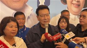 趙少康到嘉義市站台黨籍立委候選人張秀華。(圖/趙辦提供)