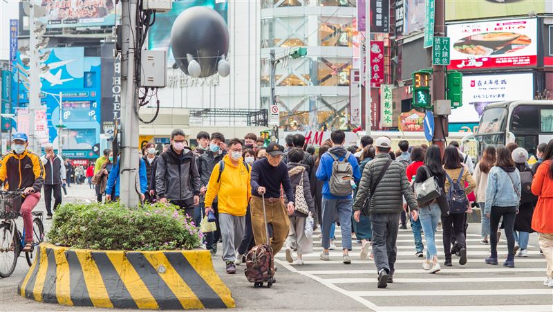 台灣人「做人」不夠努力？新生兒數創新低