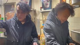 豆腐攤老闆神似陳奕迅，被女客人發現。（圖／翻攝自抖音）