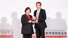 中信金控、台灣人壽獲「保險品質獎」雙特優榮耀