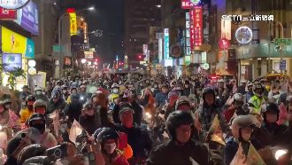 王義川全台車掃到高雄　機車貪食蛇再現