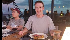 臉書創辦人祖克柏宣布跨界養牛，目標打造「全球最高品質牛肉」夏威夷考艾島，(圖／翻攝自祖克柏IG)