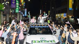 高雄是台灣的阿嬤！黃捷車掃秀「爆倉圖」