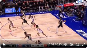 ▲溫班亞馬（Victor Wembanyama）球從後場直接傳到前場給隊友雙手爆扣。（圖／翻攝自Locked-in推特）