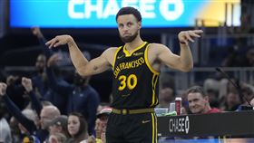 ▲勇士寫下隊史15年主場最大輸分，美媒點出3大問題。（圖／美聯社／達志影像）