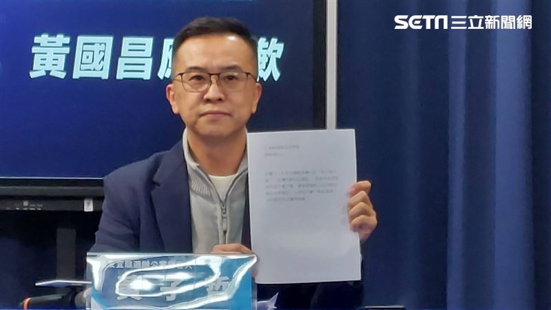 假郭董信讓白告3人　藍反嗆：明午前道歉