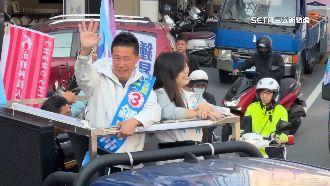 鳳山立委衝刺！里長挺許智傑　鍾易仲車掃