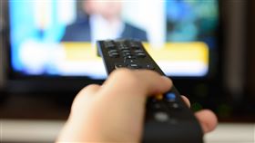 美國男子，幸運中樂透，看電視簽5號碼，圖/Pixabay