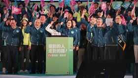 ▲賴清德台灣美德站出來，迎向勝利選前之夜蔡英文＋支持者（圖／記者楊澍攝影）