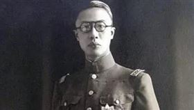 ▲愛新覺羅‧良弼與溥儀（圖／翻攝自百度百科）