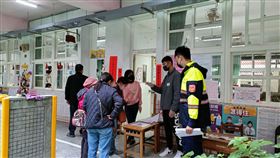 公投,選舉,撕毀選票,投票所