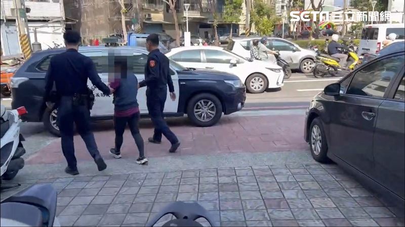 新／大陸出生52歲首投婦撕3票：不懂規則