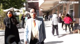 宋楚瑜完成投票