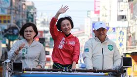 立委何欣純謝票。(圖/翻攝何欣純臉書)