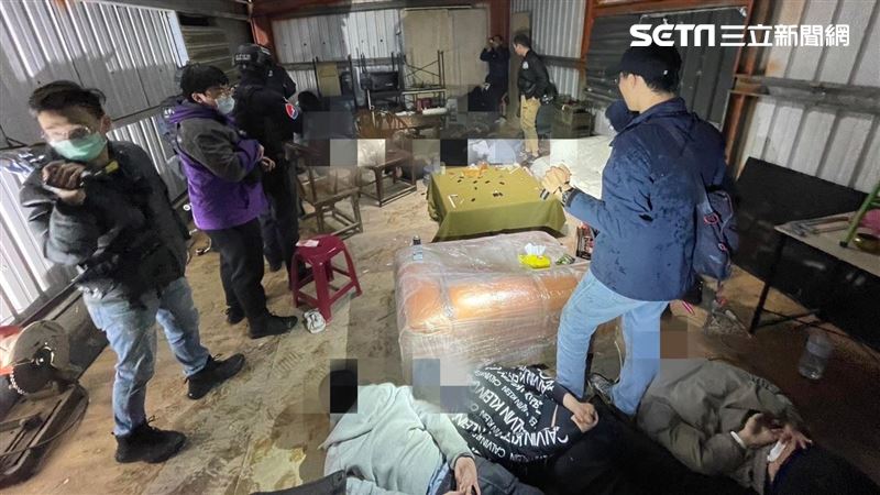 土方公司暗營賭場　北市警攻堅聞濃烈臭味