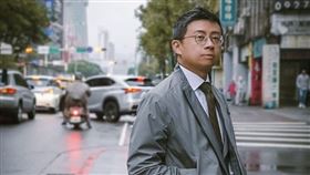 呱吉,邱威傑,走鐘獎,AV女優,中指通,河北彩花