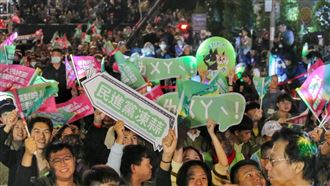 中國網友看台大選：12年了我們還是那肥豬