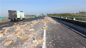 車禍,磁磚,國道一號,路竹段,高雄市