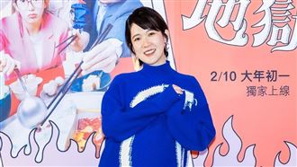 挺6月孕肚露面了　女星羞認草地刺激野戰