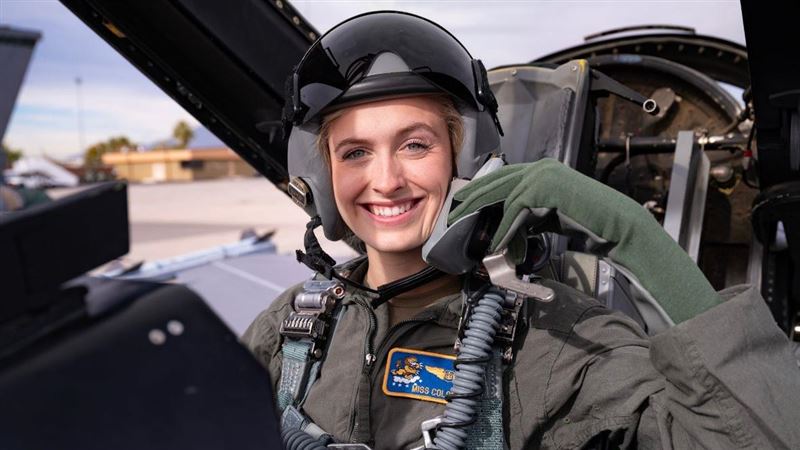 2024美國小姐超狂!現役飛官身兼哈佛學霸