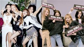 BLACKPINK。（圖／翻攝自臉書）