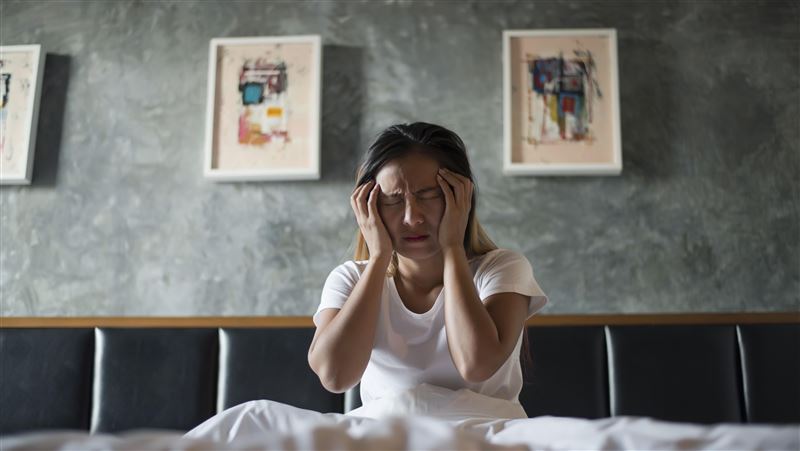後腦杓感覺重重的？醫揭：「這」不通就痛