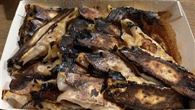 鍋貼燒焦（圖／翻攝自「爆料公社二社」臉書）