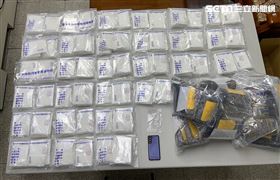 泰女攜布飾入境　警拆夾層查獲近億海洛因（圖／翻攝畫面）