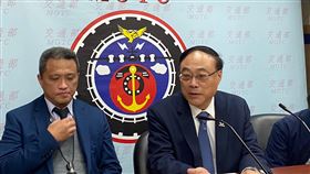 觀光署長周永暉（右）認為，兩岸觀光旅遊交流還是有需要。（圖／記者楊晏琳攝影）