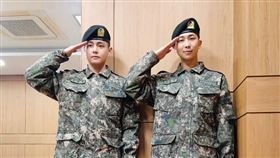 ▲南韓男團BTS（防彈少年團），隊長RM（金南俊）、V（金泰亨）。（圖／翻攝自IG）