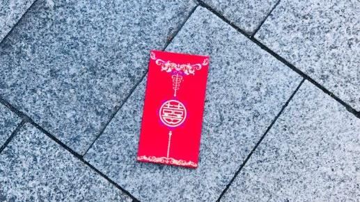 東京撿紅包被刷恭喜！網笑日本人也知冥婚