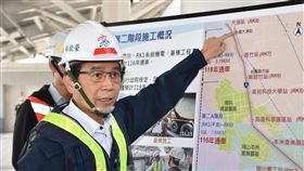 高雄副市長林欽榮關切捷運岡山路竹延伸線計畫施工進度，於2024年1月12日親赴岡山路竹延伸線RK1岡山車站工區視察並聽取工程進度簡報。(圖/高雄市政府提供/MyGoNews)
