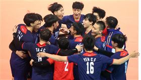 U20男排錦標賽原訂7月20日至27日將在台灣登場，但近日台灣主辦權卻被取消，場地也換去印尼。圖為台灣男排。（資料圖／翻攝自中華排協臉書）