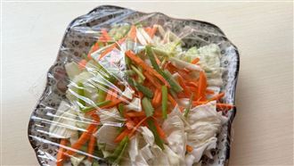 接觸「常見塑膠微粒＋這樣吃」恐釀脂肪肝