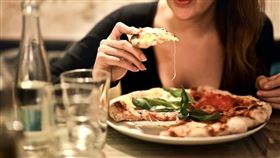 減肥，減重，吃，變胖，發福，吃大餐，翻攝自pexels