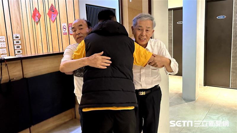 獨／日本爺找嘸住宿　鹿港老闆暖舉感動人