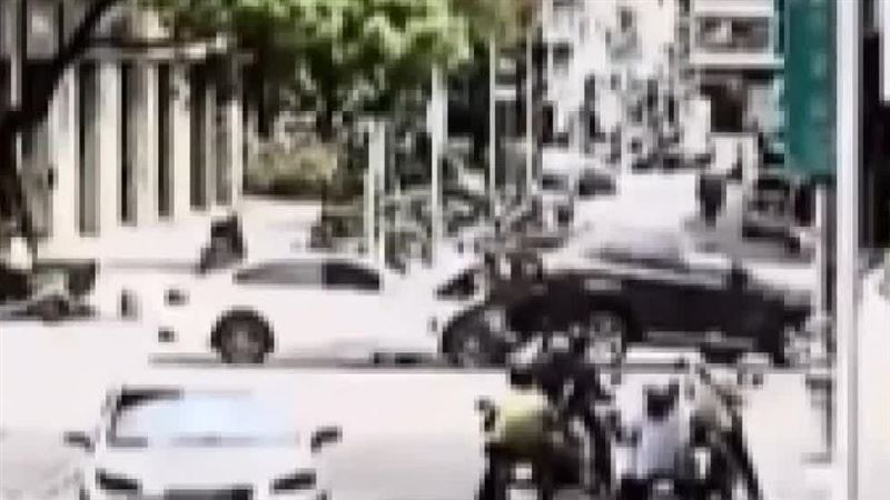 低買二手豪車假車禍撞爛　詐保集團領千萬