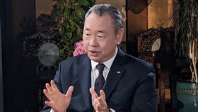 駐美代表俞大(水雷)接受專訪 強調台灣盼維持現狀駐美代表俞大(水雷)18日在華府雙橡園接受外媒專訪，強調台灣盼維持現狀，願意與中國交流對話，同時也強化對美關係以確保區域穩定。（駐美代表處提供）中央社記者吳昇鴻傳真  113年1月19日