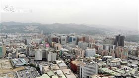 囤房稅2.0擬朝二方向簡化  99％以上單一自住房屋可降稅