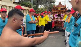 ▲受天宮特有乩身文化。（圖／寶島神很大）