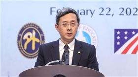 台美教育倡議成果說明會　李淳致詞「台美教育倡議成果說明會」22日上午在外交部舉行，外交部政務次長李淳出席致詞。中央社記者鄭清元攝  112年2月22日