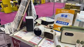 台北世貿電器展,中華民國電器同業公會全國聯合會及台北市電器商業同業公會理事長,冷暖氣機,小陶瓷暖氣機。（圖／記者楊晏琳攝影）