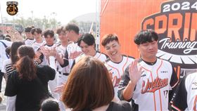 ▲統一獅移師亞太棒球村訓練基地春訓，首度開放球迷參觀與體驗春訓。（圖／統一獅球團提供）