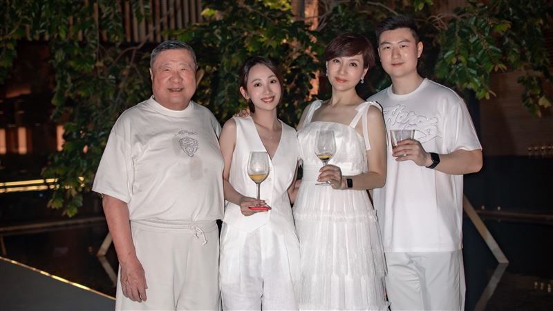 方芳芳升格當婆婆　絕美準媳婦背景曝光