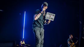 共和世代高雄開唱，主唱Ryan Tedder卯足全力飆唱超過20首、近90分鐘。（圖／Live Nation Taiwan提供）