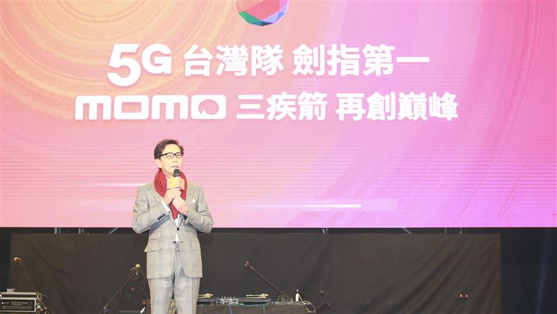 台台併後首次尾牙　蔡明忠喊布局5G引擎