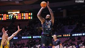 「表弟」卡森斯（DeMarcus Cousins）轟下全場最高的28分。（圖／T1聯盟提供）
