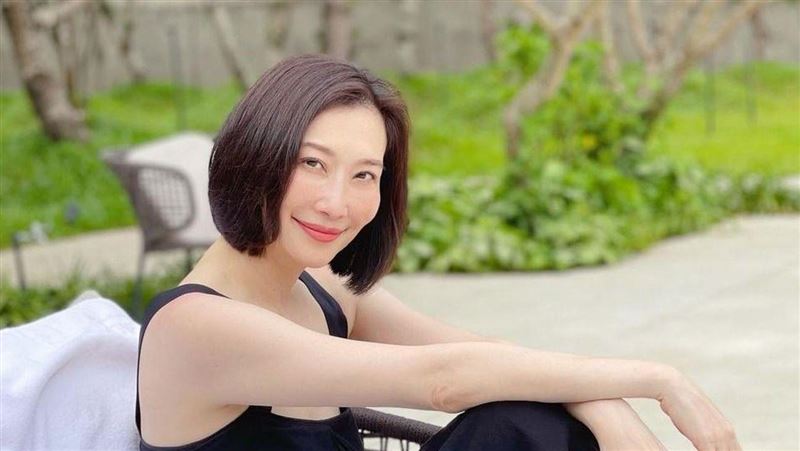 不只李珍妮這3人也愛過富商　她最有底氣