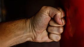 毆打,辱罵,致死,重判